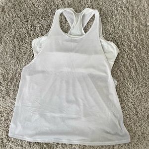 Lululemon tank with built in bra